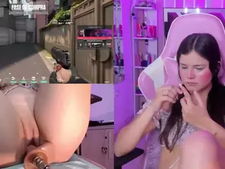TriannaB's Live Sex Cam Show
