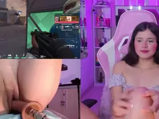 TriannaB's Live Sex Cam Show