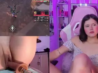 TriannaB's Live Sex Cam Show
