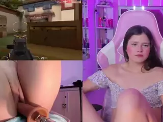 TriannaB's Live Sex Cam Show