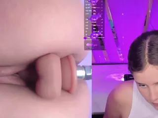 TriannaB's Live Sex Cam Show