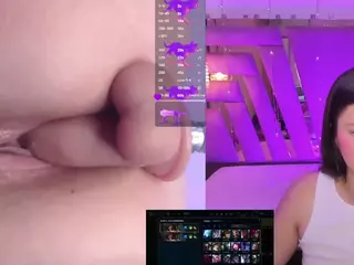 TriannaB's Live Sex Cam Show