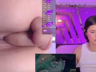 TriannaB's Live Sex Cam Show