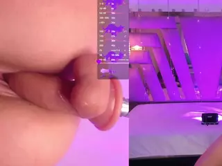 TriannaB's Live Sex Cam Show
