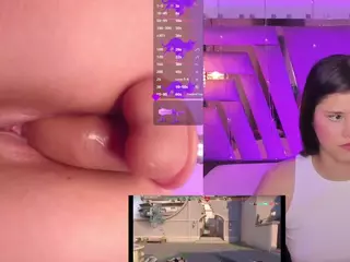 TriannaB's Live Sex Cam Show