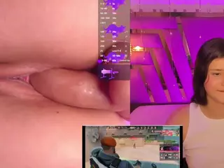 TriannaB's Live Sex Cam Show