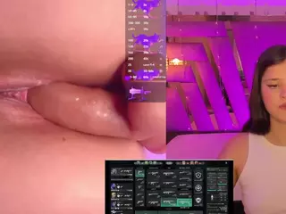 TriannaB's Live Sex Cam Show