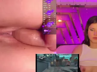 TriannaB's Live Sex Cam Show