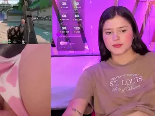 TriannaB's Live Sex Cam Show