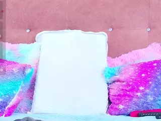 AlliciaKim18's Live Sex Cam Show