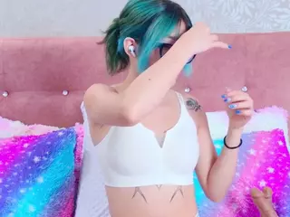 AlliciaKim18's Live Sex Cam Show