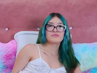 AlliciaKim18's Live Sex Cam Show