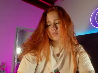 Cristiina-presley's Live Sex Cam Show