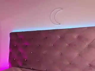 Cristiina-presley's Live Sex Cam Show
