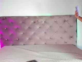 Cristiina-presley's Live Sex Cam Show