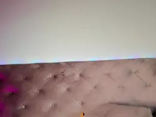 Cristiina-presley's Live Sex Cam Show