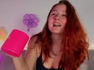 Cristiina-presley's Live Sex Cam Show