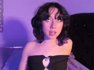 Frida Lassi's Live Sex Cam Show
