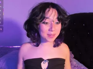 Frida Lassi's Live Sex Cam Show