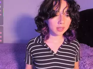 Frida Lassi's Live Sex Cam Show