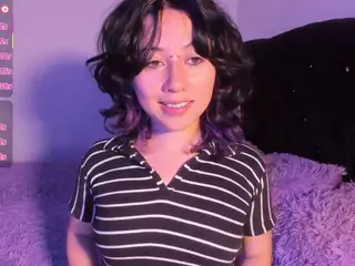 Frida Lassi's Live Sex Cam Show