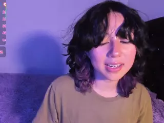 Frida Lassi's Live Sex Cam Show