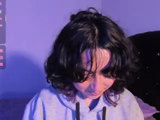 Frida Lassi's Live Sex Cam Show