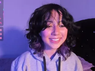 Frida Lassi's Live Sex Cam Show