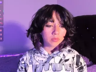 Frida Lassi's Live Sex Cam Show