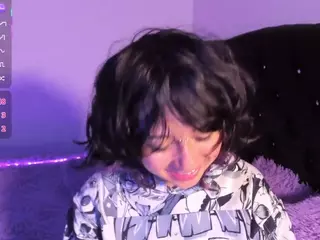 Frida Lassi's Live Sex Cam Show