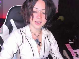 Live cam show with Frida Lassi