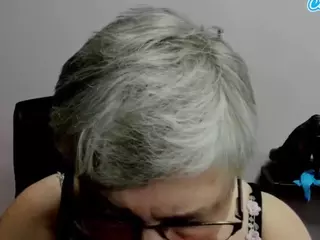 IrisLust's Live Sex Cam Show
