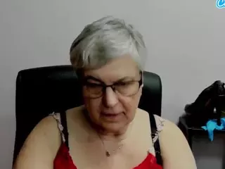 IrisLust's Live Sex Cam Show