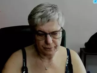 IrisLust's Live Sex Cam Show
