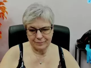 IrisLust's Live Sex Cam Show