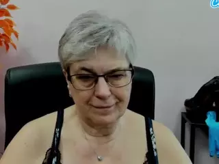IrisLust's Live Sex Cam Show