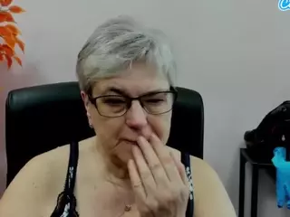 IrisLust's Live Sex Cam Show