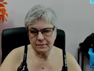 IrisLust's Live Sex Cam Show