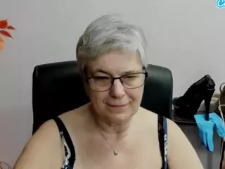 IrisLust's Live Sex Cam Show