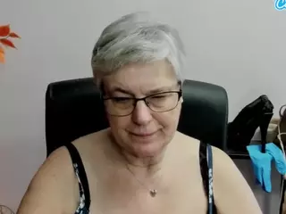 IrisLust's Live Sex Cam Show