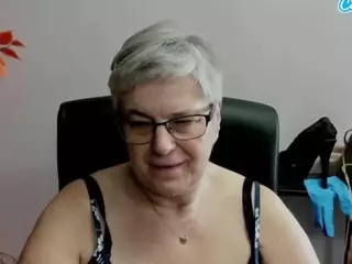 IrisLust's Live Sex Cam Show