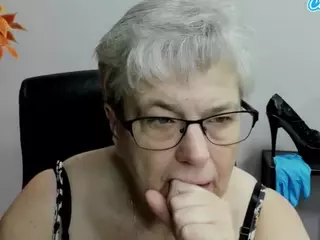 IrisLust's Live Sex Cam Show