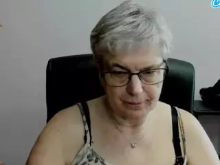 IrisLust's Live Sex Cam Show