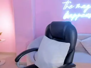 SavannahStorm's Live Sex Cam Show
