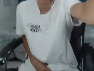 Brian-scott23's Live Sex Cam Show