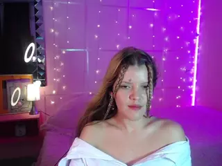 Carly-09's Live Sex Cam Show