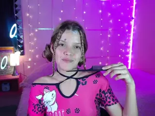 Carly-09's Live Sex Cam Show