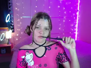 Carly-09's Live Sex Cam Show