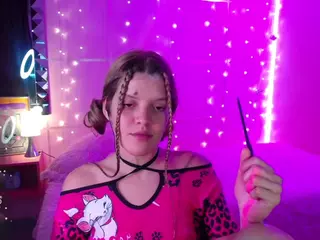 Carly-09's Live Sex Cam Show