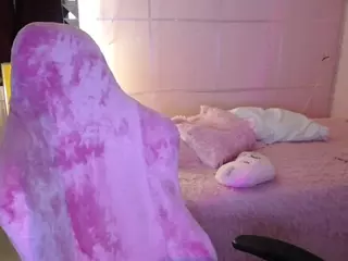 Carly-09's Live Sex Cam Show